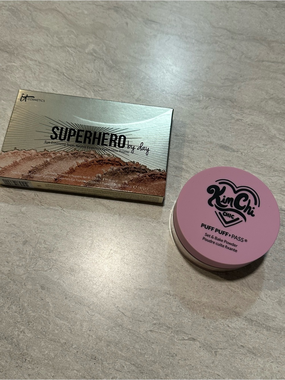 ItCosmetics & Puff Puff Pass Set & Bake Powder Bundle